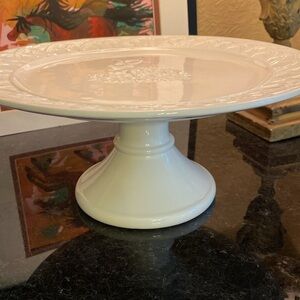 Easter Bunny Rabbit Cake Stand.